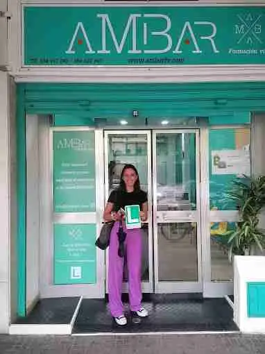 Fotos de Ámbar Formación Vial, Banco Santander, 19, Avenida de la Reina Mercedes, Sector Sur-La Palmera-Reina Mercedes, Distrito Bellavista-La Palmera, Sevilla, Andalucía, 41012, España