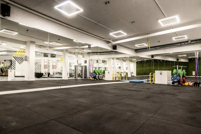 Fotos de Sparta Sport Center Donostia, Registro de la Propiedad y Mercantil, 1, Julio Caro Baroja plaza, Venta Berri, Antiguo, Oeste, San Sebastián, Guipúzcoa, País Vasco, 20018, España